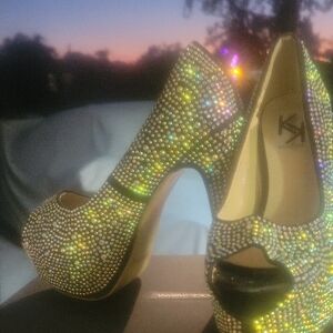 Sparkling Black and Gold Women's Heels